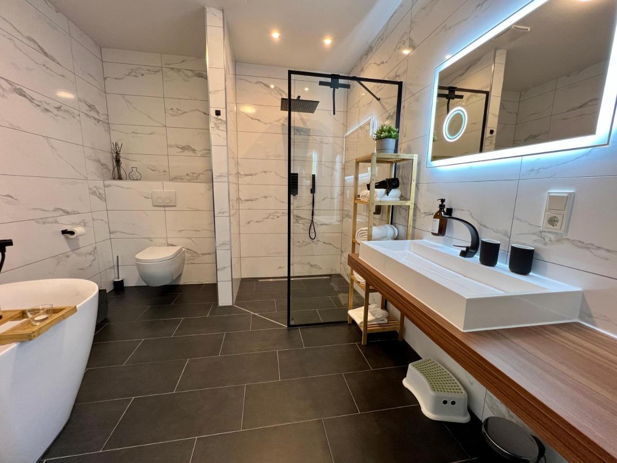 Junipro Luxury Apartments Bosen-Eckelhausen Eksteriør billede